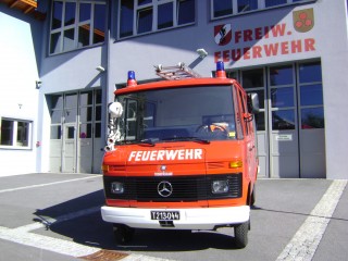 Löschfahrzeug mit Bergeausrüstung (LFB)