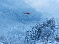 09.01.2012 - Helikopterflug zur Beseitigung der Schneelast auf den Bäumen
