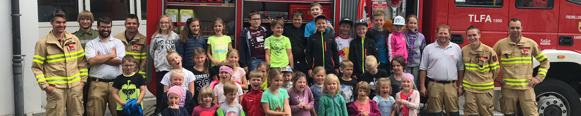 Feuerwehr-Aktionstag für Volksschule und Kindergarten